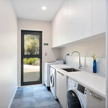 Alpaca Manor Auckland Apartment Exterior photo