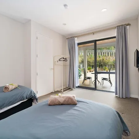 Alpaca Manor Auckland Apartment Exterior photo